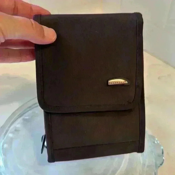 Travelon Small Crossbody Brown Bag New - Picture 2 of 7